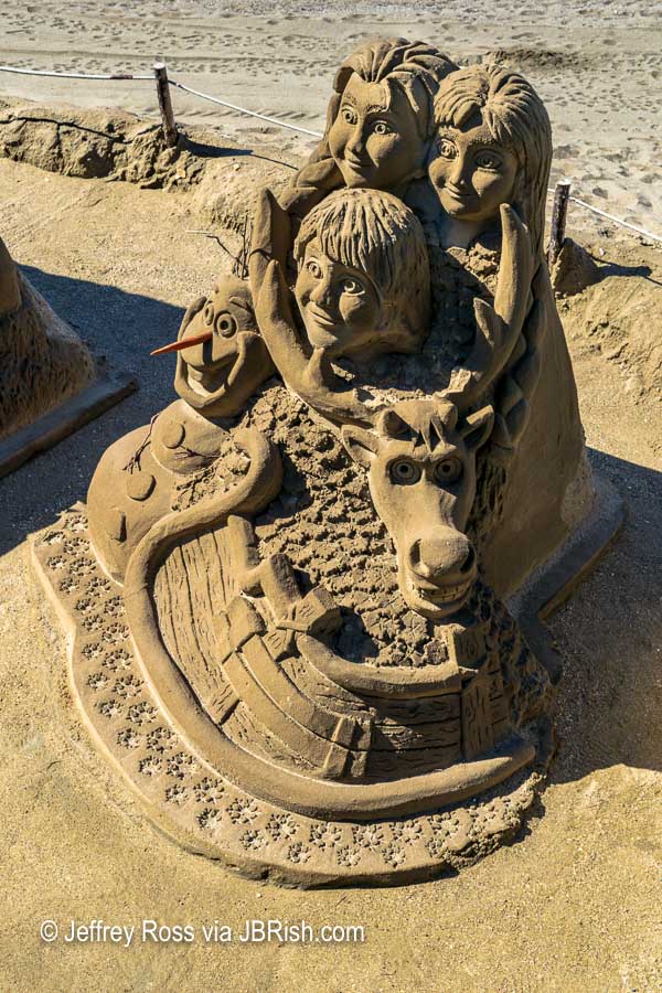 Sand Sculptor of Children