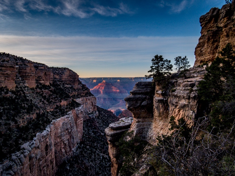 Sunset near the Bright Angel Trail, Grand Canyon, South Rim